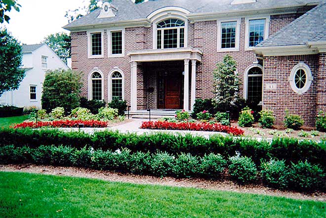 Lawn & Landscape Maintenance